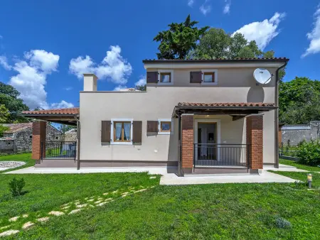 Maison Orhidea 8 pers. piscine privée à Višnjan : photo 7