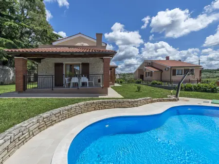 Maison Orhidea 8 pers. piscine privée à Višnjan : photo 8