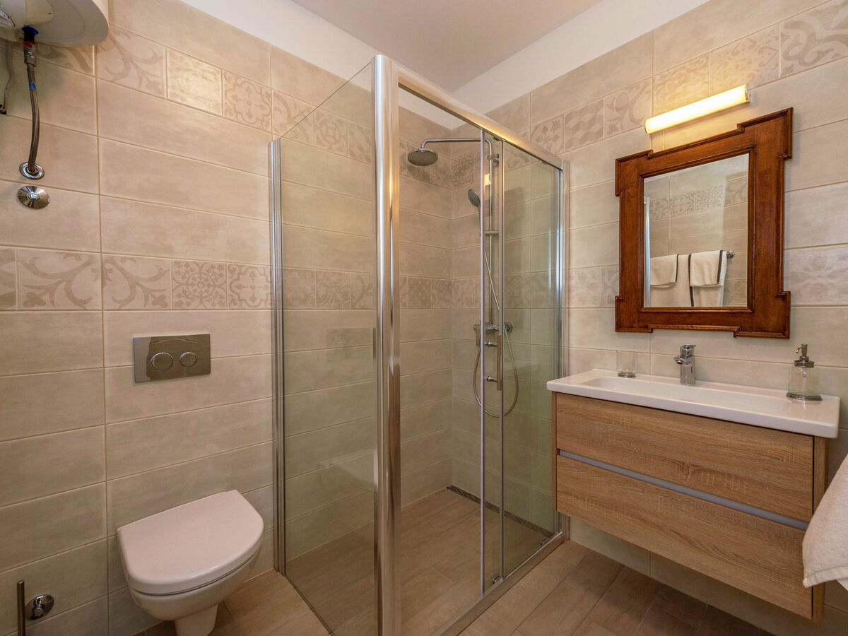Maison Dalia avec piscine privée à Višnjan - Photo 12