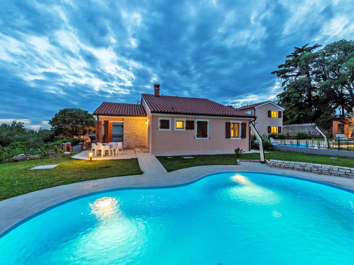 Maison Dalia avec piscine privée à Višnjan - Photo 14