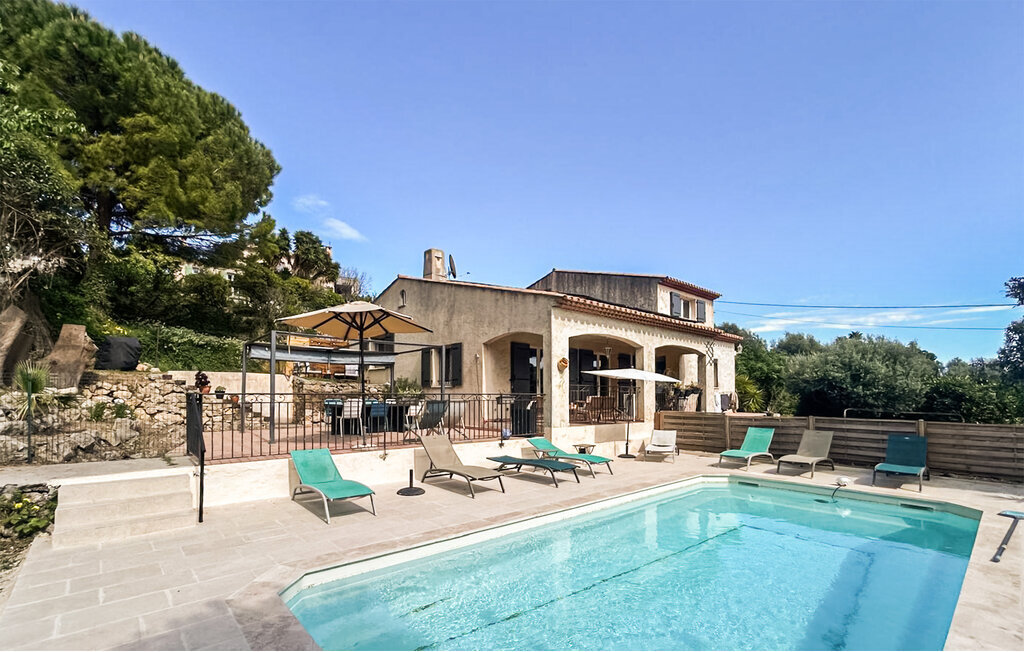 Villa provençale 180m² piscine privée à Vallauris - Photo 1