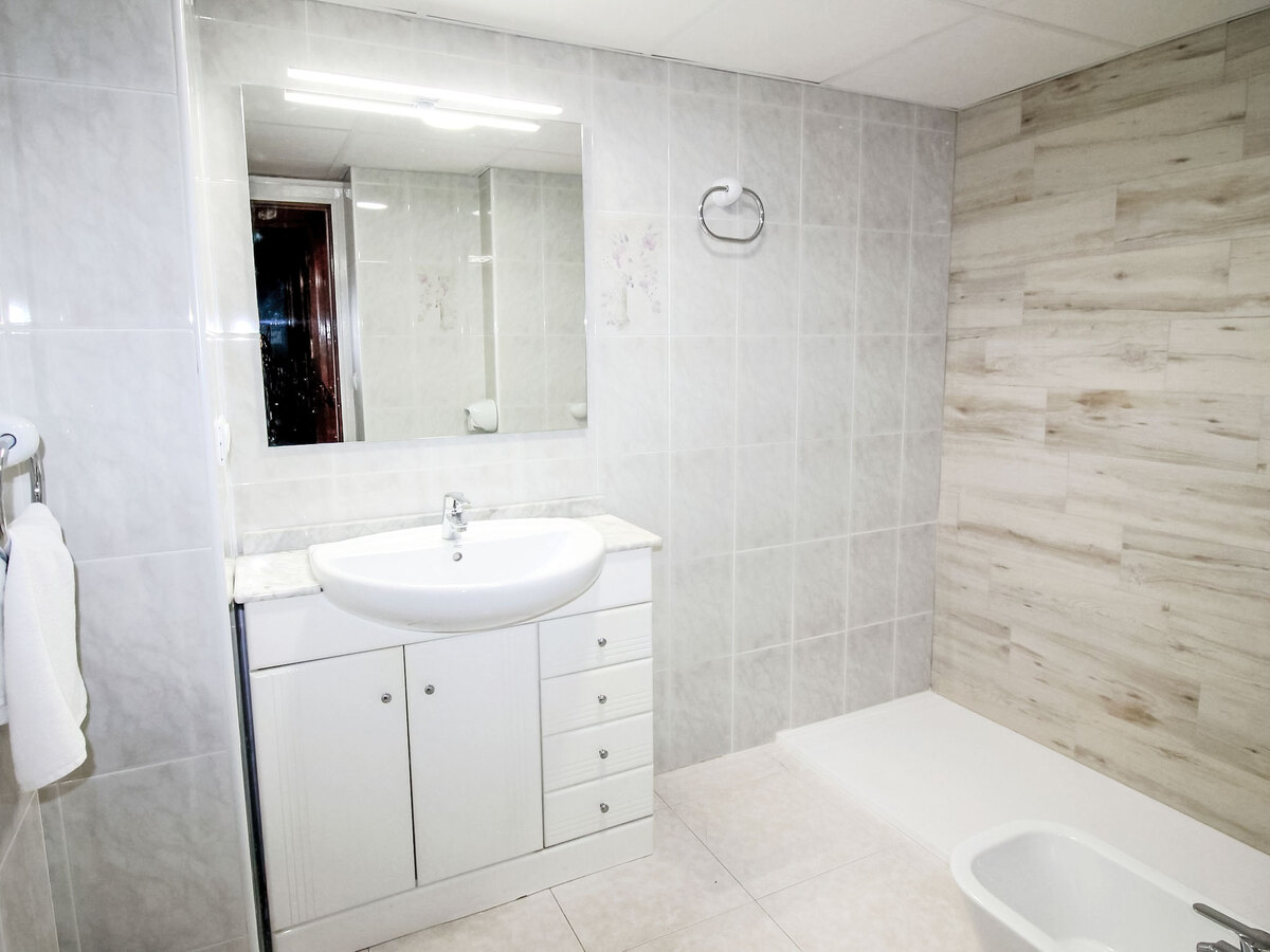 Tor Serena - Appartement 80 m² face à la mer - Photo 16