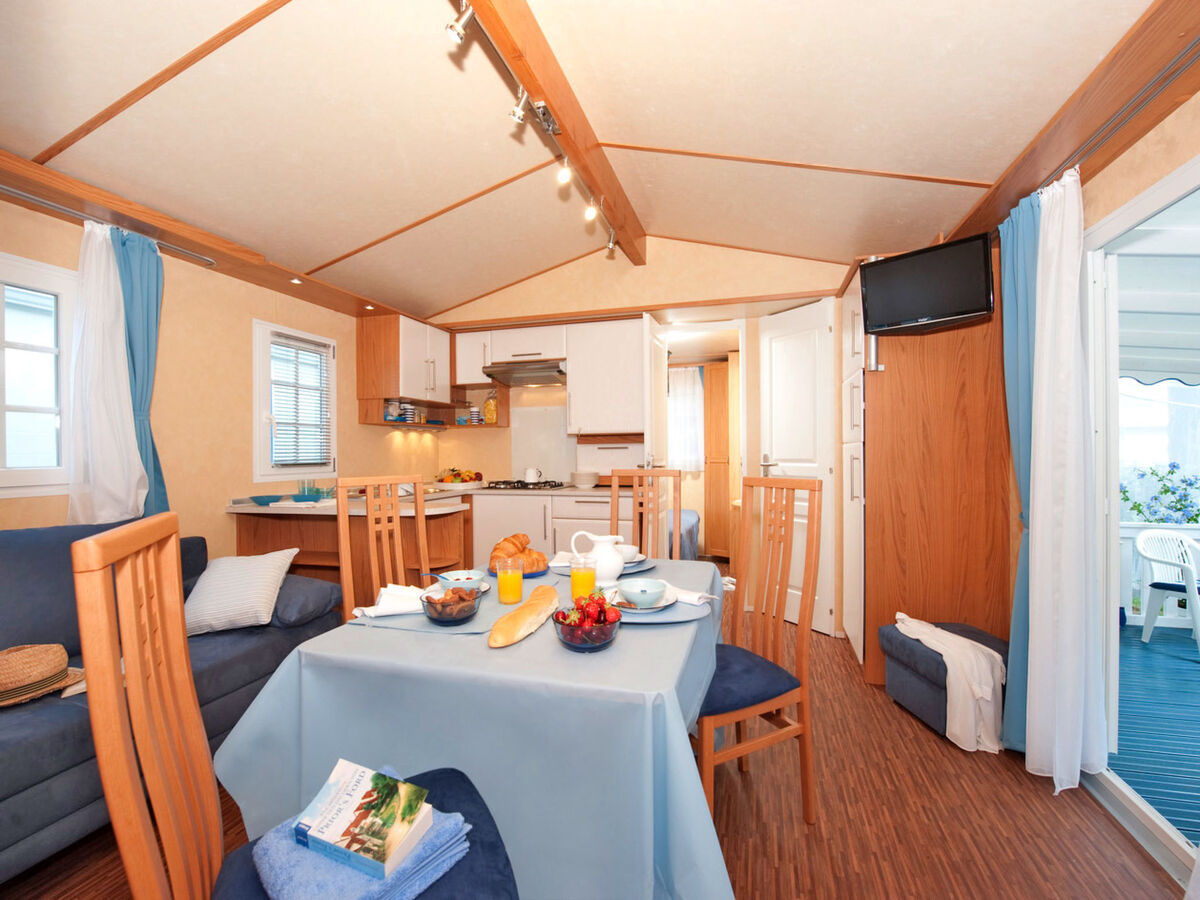 Mobil-home Comfort 6 pers. à Baia Domizia, 250 m plage - Photo 3