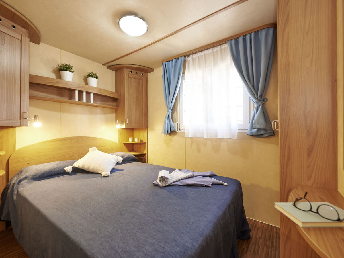 Mobil-home Comfort 6 pers. à Baia Domizia, 250 m plage - Photo 4