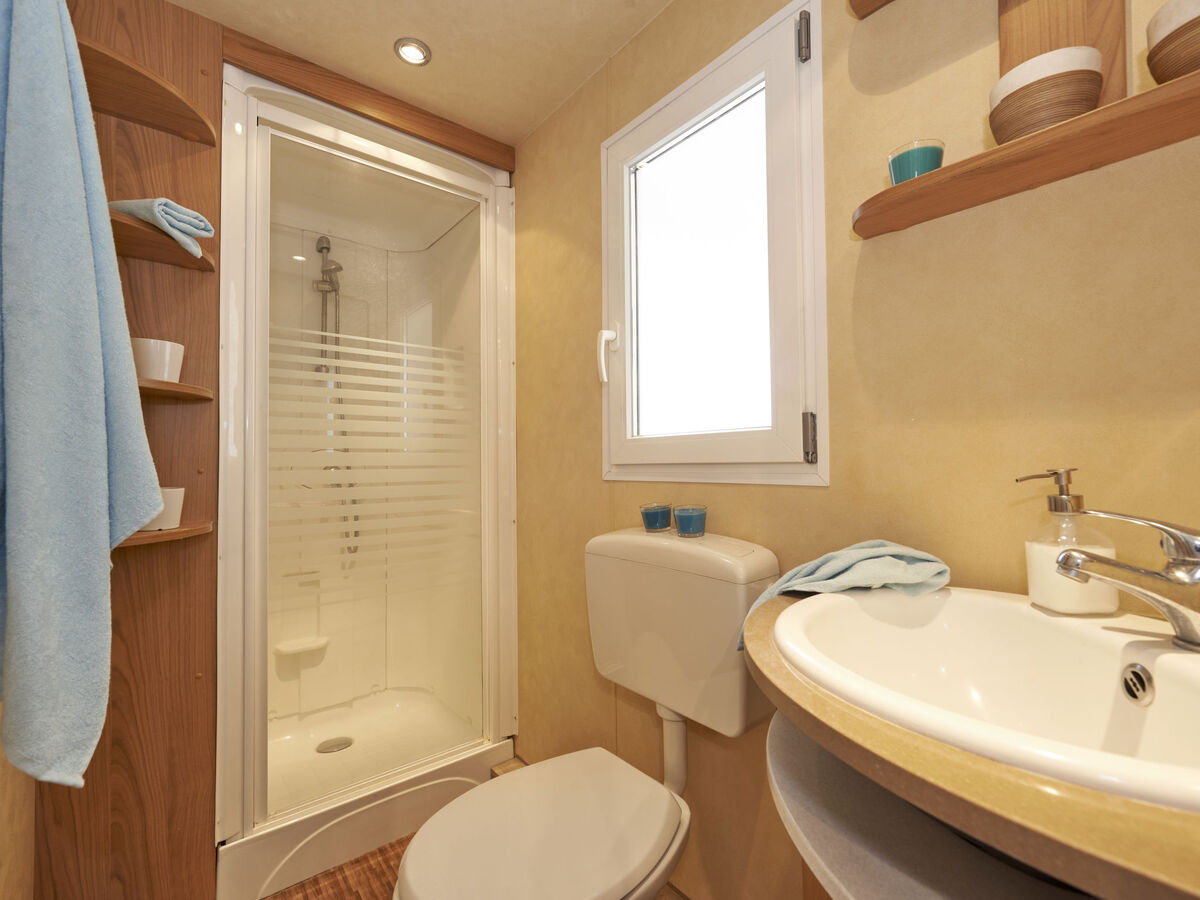 Mobil-home Comfort 6 pers. à Baia Domizia, 250 m plage - Photo 8