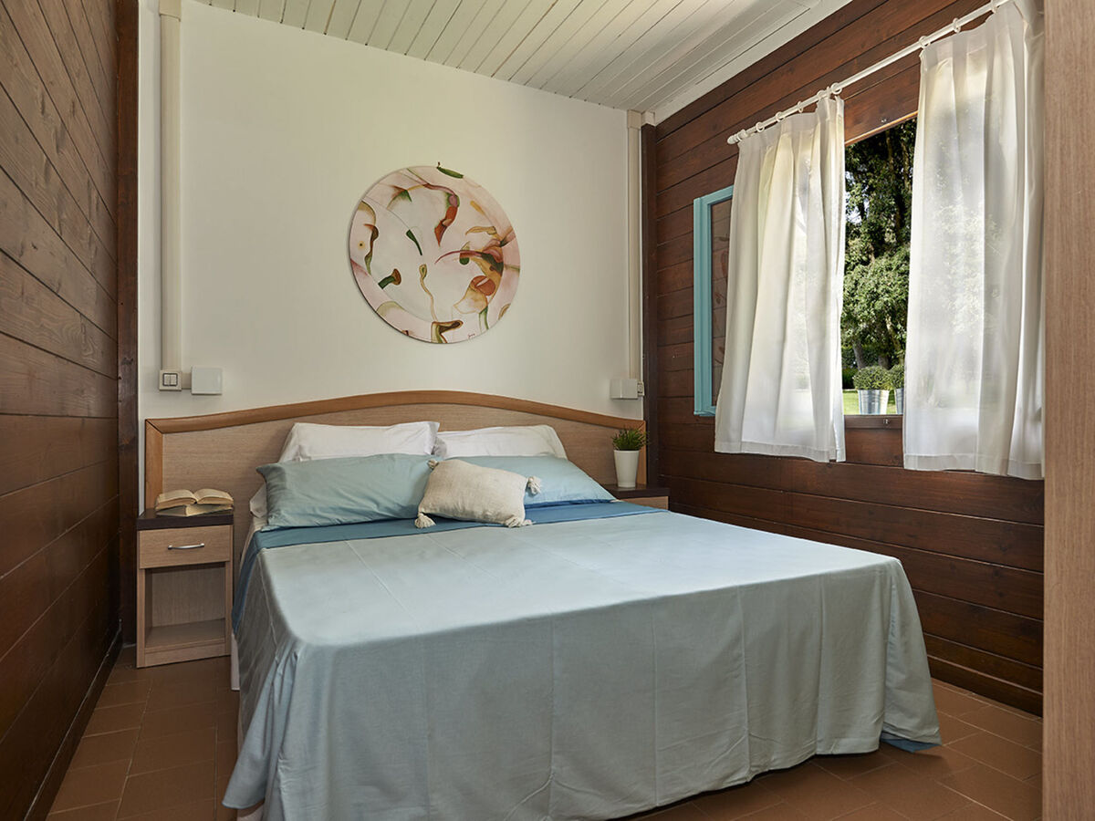 Bungalow 3 pièces à Baia Domizia, 250 m plage - Photo 5