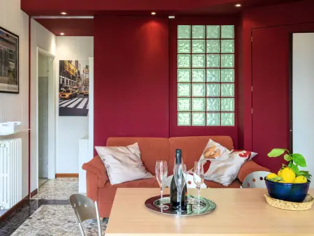 Appartement del Sole à Luino avec piscine : photo 3