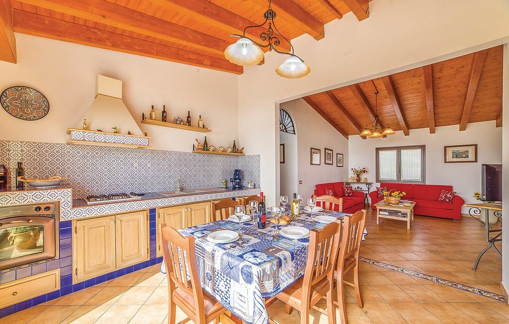 Maison avec piscine privée face au lac d'Arancio - Photo 3
