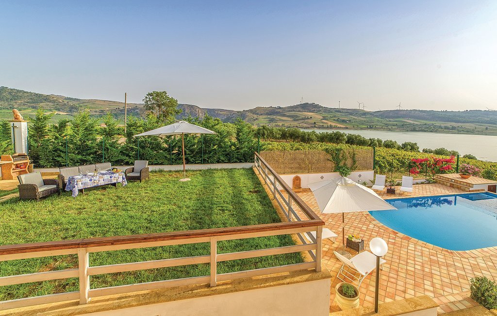 Maison avec piscine privée face au lac d'Arancio - Photo 11