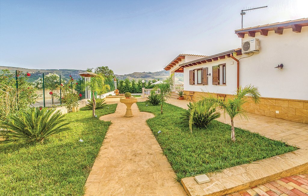 Maison avec piscine privée face au lac d'Arancio - Photo 13