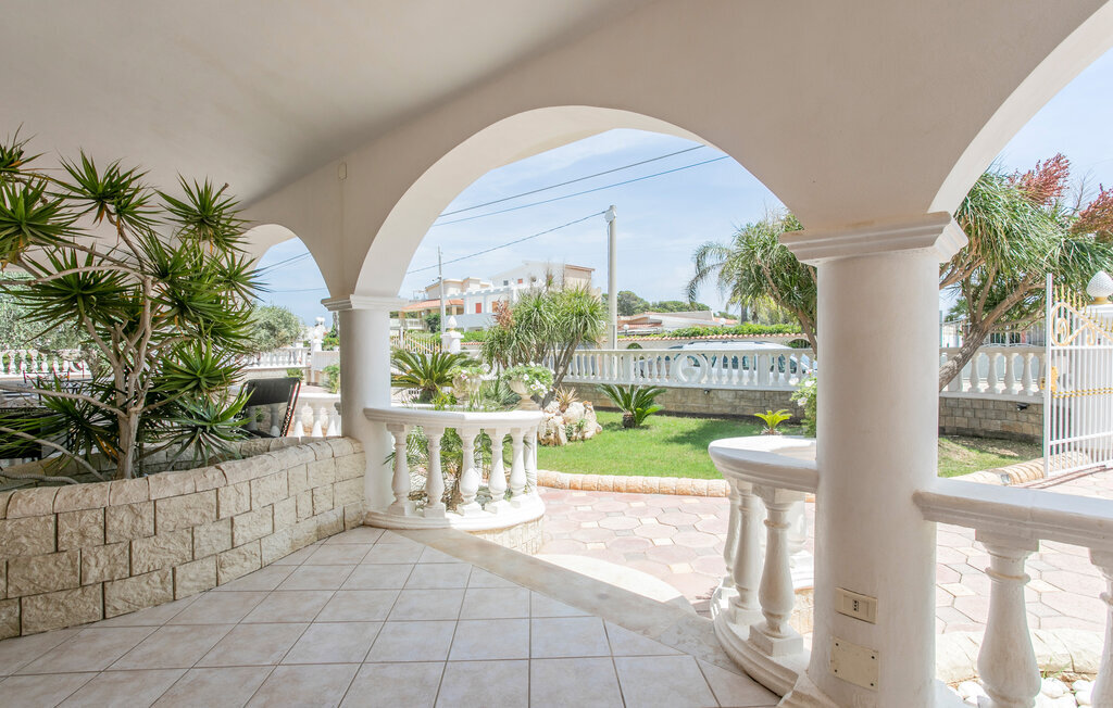 Villa Girasole à 200m de la mer, Marzameni - Photo 2