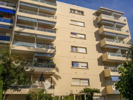 Studio Le Corsaire, 100 m de la plage à Cannes : photo 6