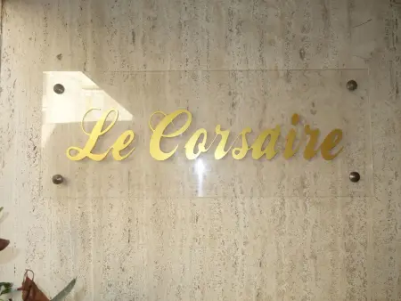 Studio Le Corsaire, 100 m de la plage à Cannes : photo 18