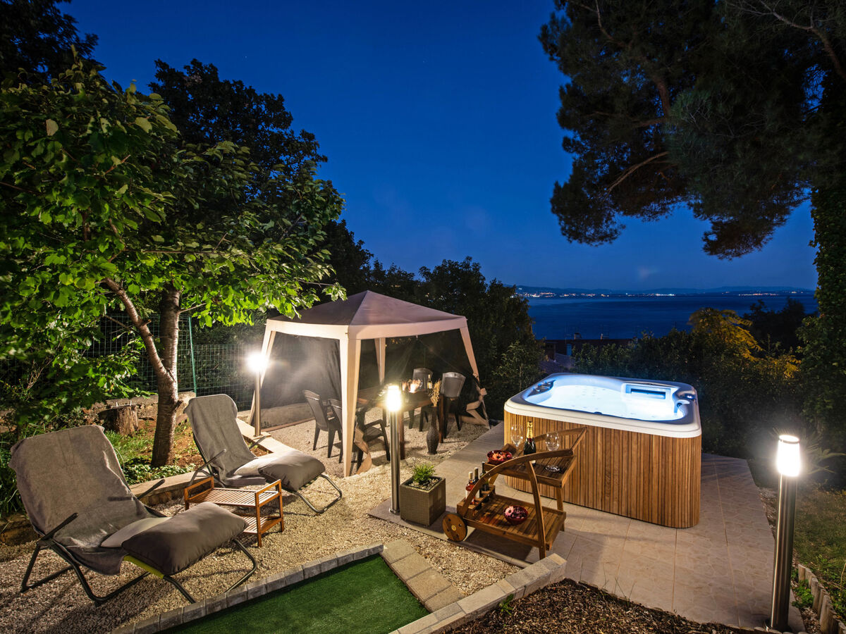 Maison moderne Volosko avec vue mer et jacuzzi - Photo 29