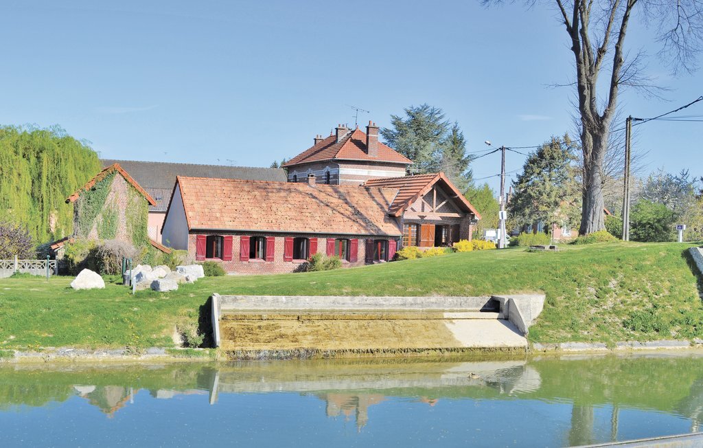 Maison 3 chambres au bord du canal de la Somme - Photo 1
