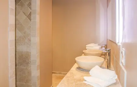 Maison 7 personnes à Lançon de Provence - Photo 23