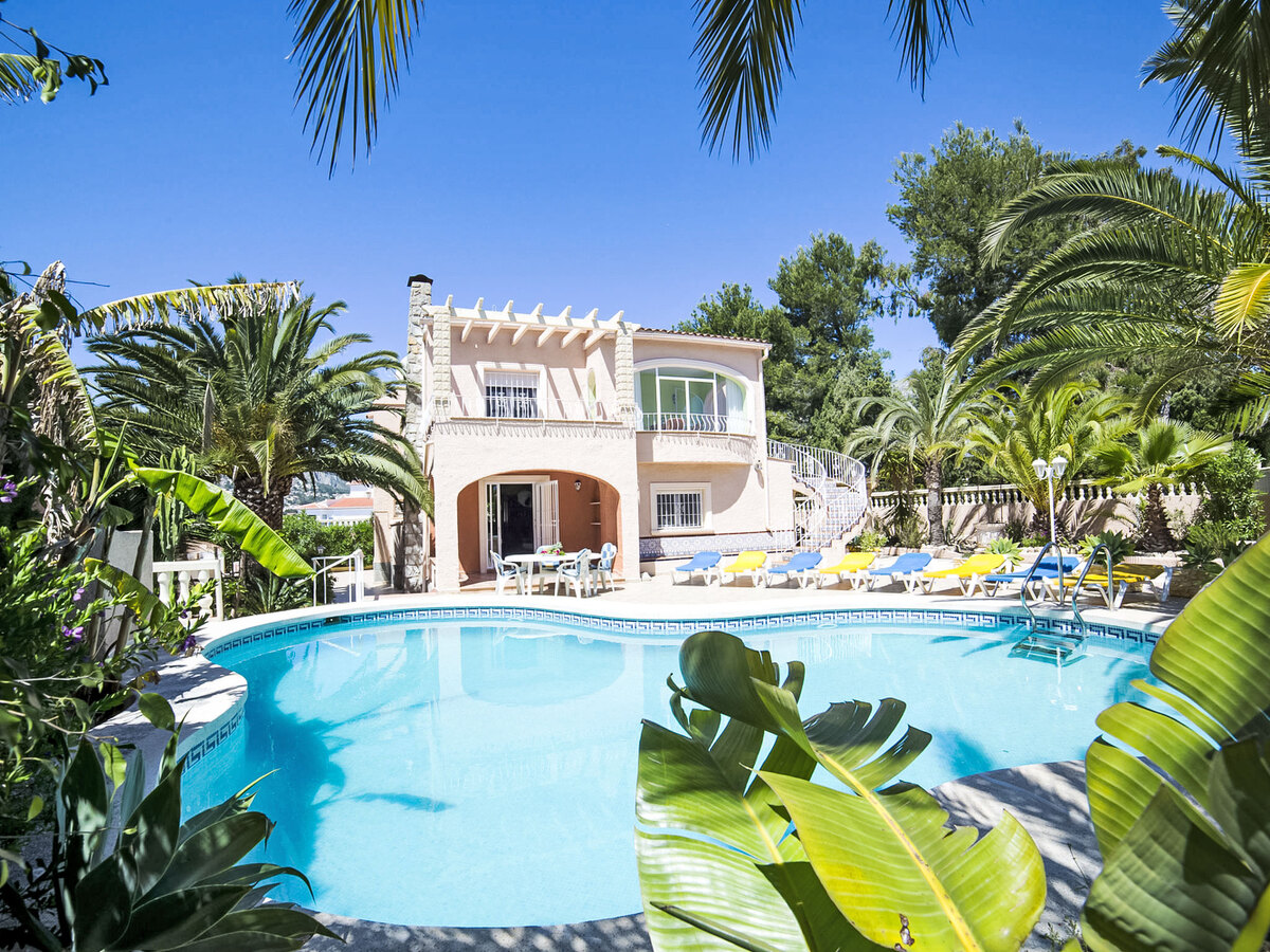 Maison Amber à Calpe – 197 m² avec piscine privée et vue mer - Photo 1