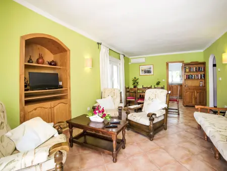 Villa Amber, petit havre de paix au coeur d’un jardin fleuri et ensoleillé - Photo 25