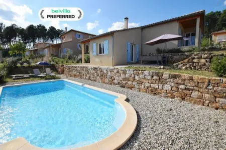 Location villa à Joyeuse, Villa à Joyeuse avec Piscine Privée