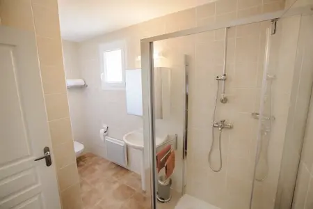 Villa Joyeuse 31, Villa en Rhône-Alpes avec piscine privée - Photo 32