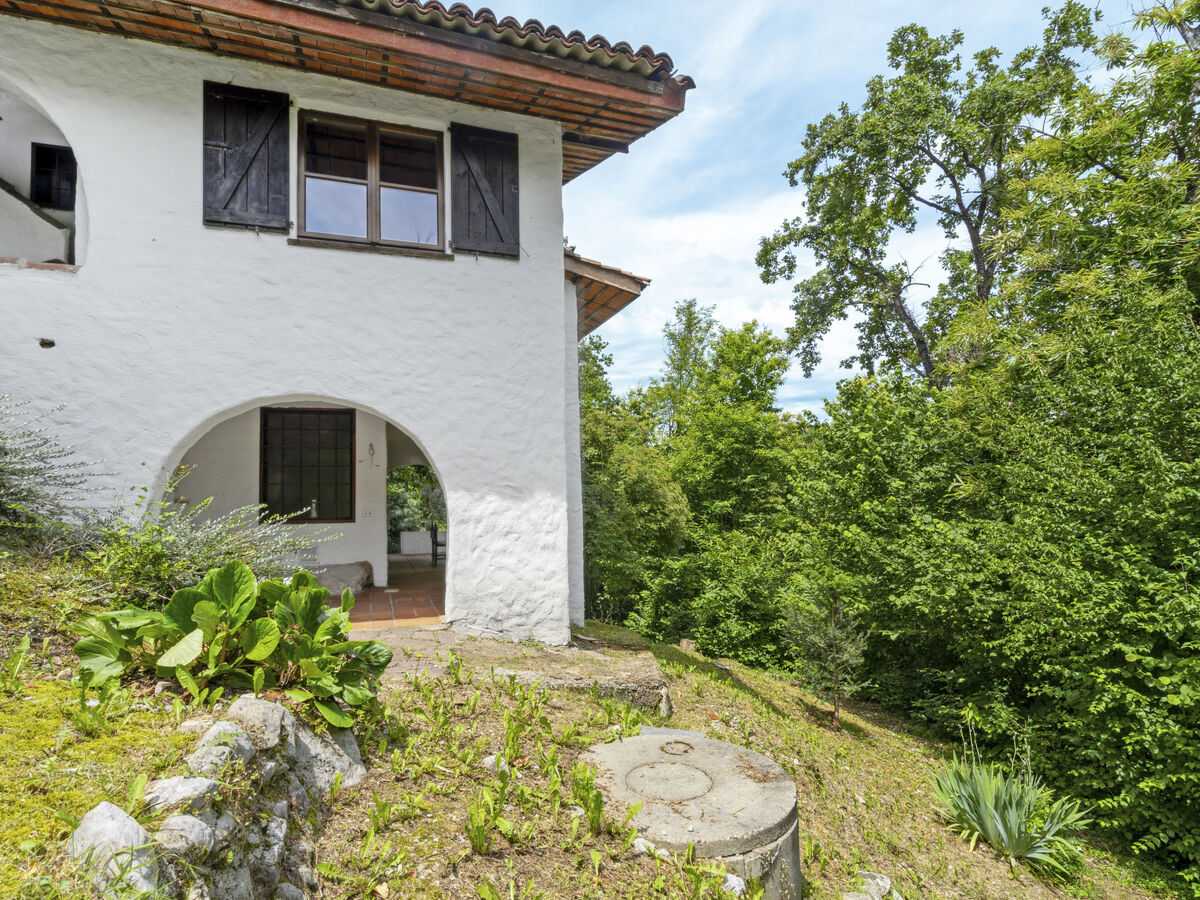 Casa nel Bosco à Leggiuno, 150 m du lac - Photo 2