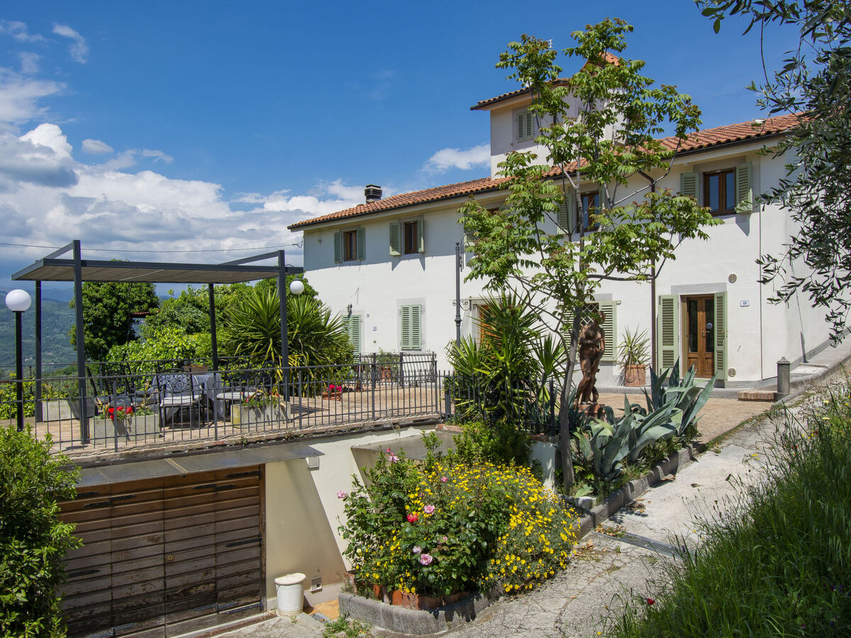 L'Amorosa, gîte 5 chambres avec piscine à Montecatini - Photo 1