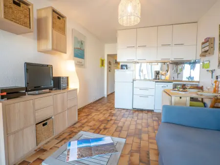 Studio 30 m² Les Louvans à 30 m de la plage : photo 6