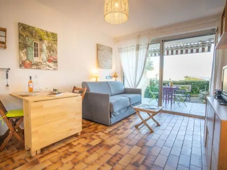 Studio 30 m² Les Louvans à 30 m de la plage : photo 7