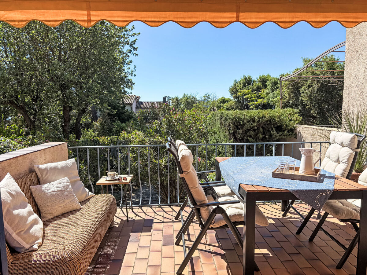 La Maison bleue à Grimaud, 2 ch., 1 km de la mer - Photo 2