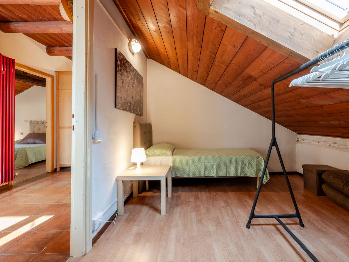 Appartement Ciliegio à Mergozzo, vue lac, balcon et jardin - Photo 16