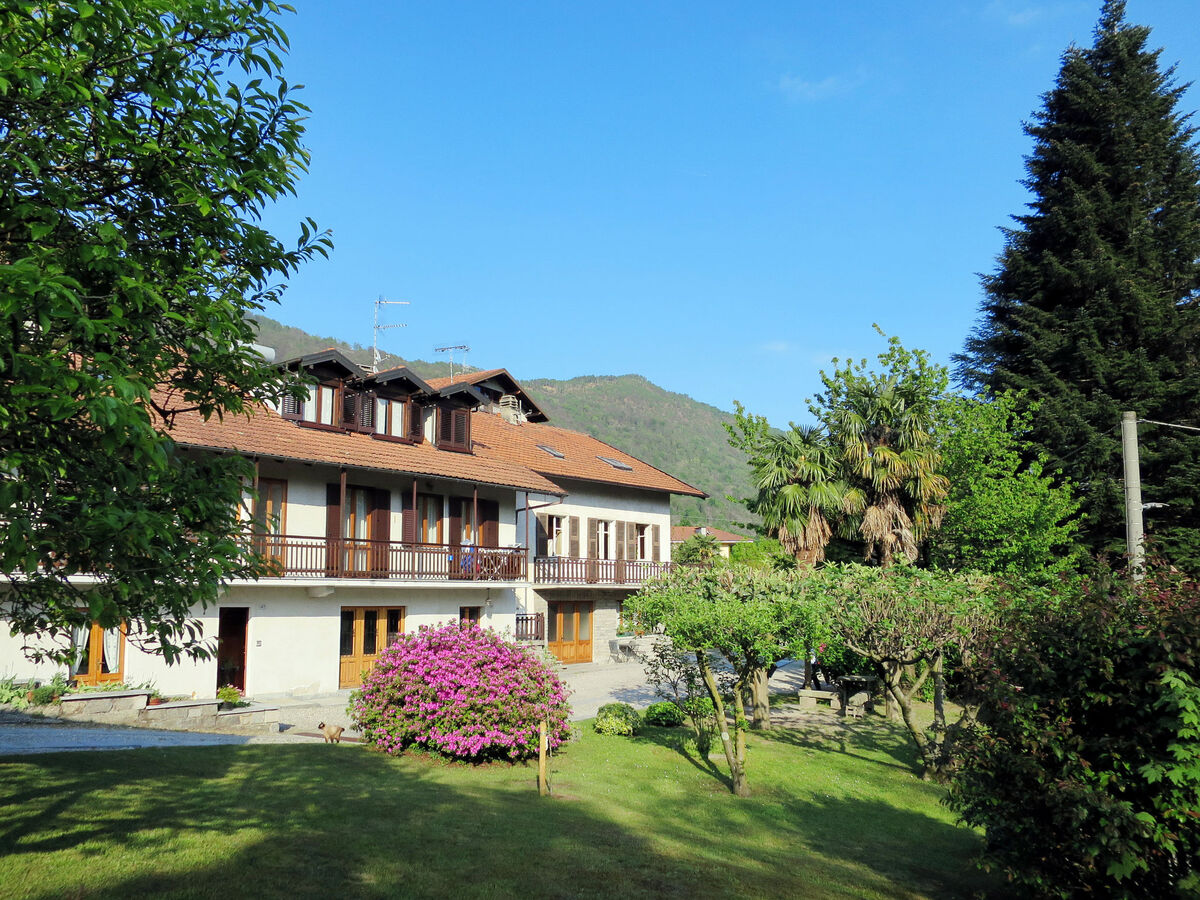 Appartement Ciliegio à Mergozzo, vue lac, balcon et jardin - Photo 26
