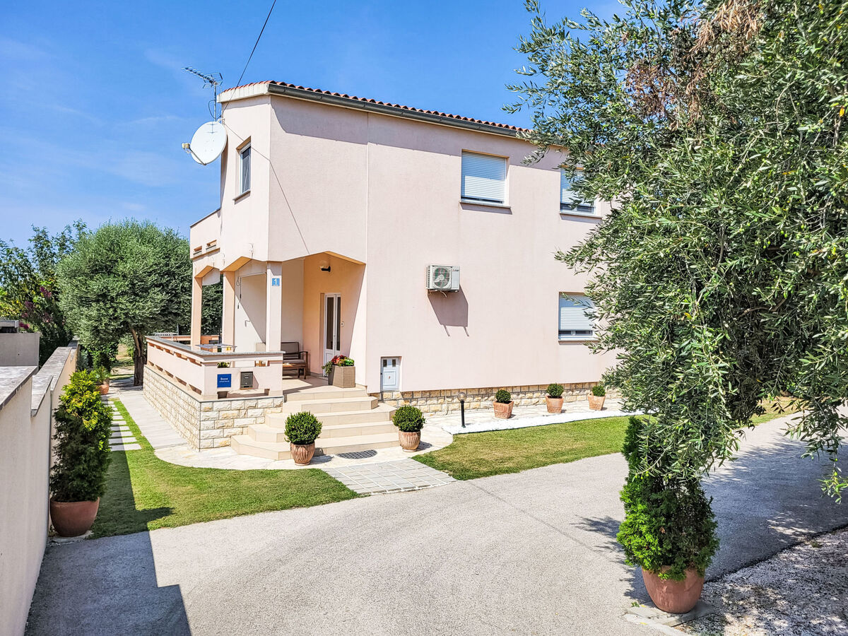 Maison Ive : 3 appartements à 350 m de la mer - Photo 1