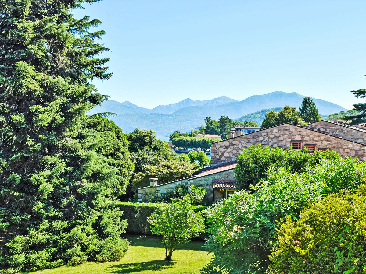 Studio Porto Valtravaglia, terrasse 10m² à 150m du lac - Photo 18