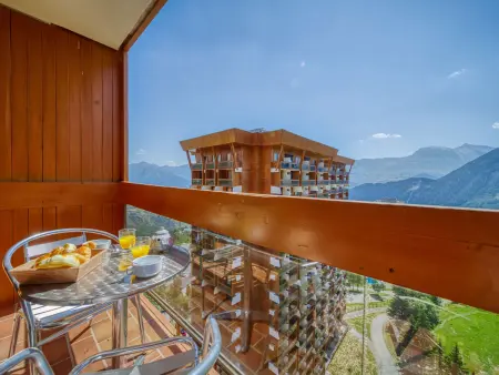 Studio 24 m² Le Corbier, 14e étage, vue montagne : photo 16