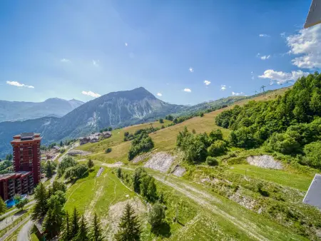 Studio 24 m² Le Corbier, 14e étage, vue montagne : photo 19