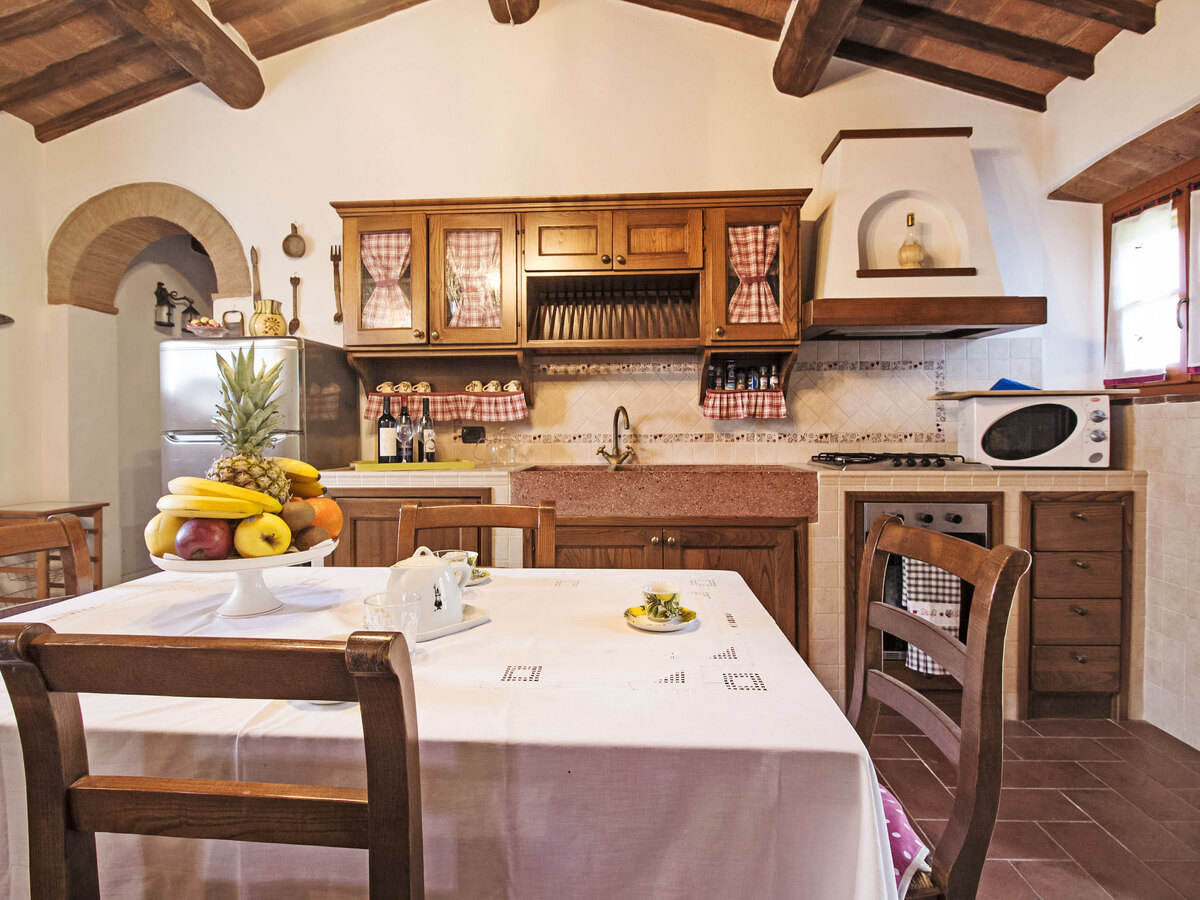 Martina – Gîte rustique 3 ch. à Cortona, accès piscine - Photo 8