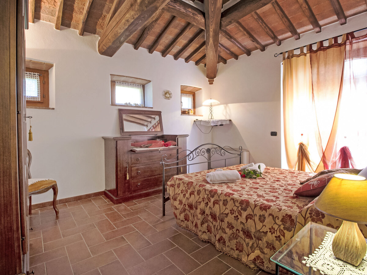 Martina – Gîte rustique 3 ch. à Cortona, accès piscine - Photo 10