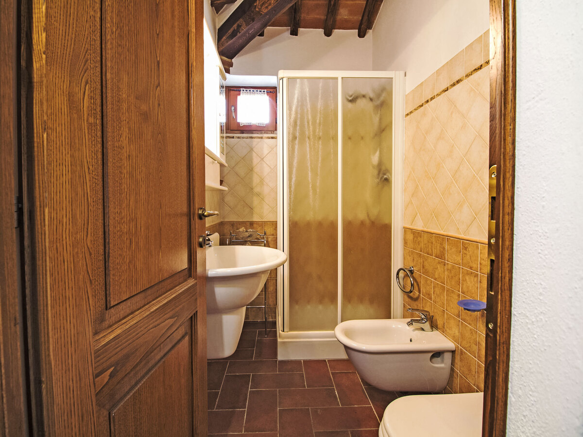 Martina – Gîte rustique 3 ch. à Cortona, accès piscine - Photo 17