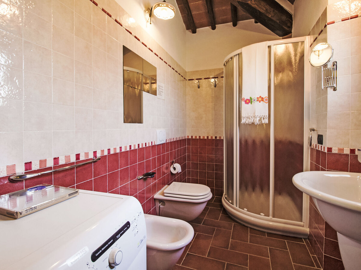 Martina – Gîte rustique 3 ch. à Cortona, accès piscine - Photo 18