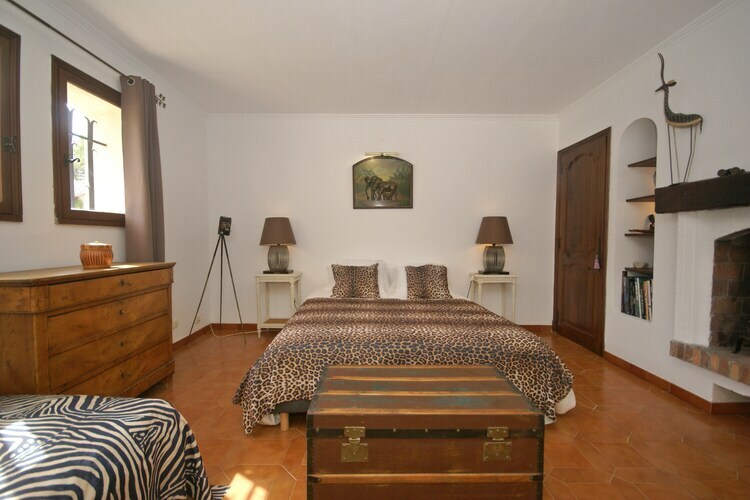 Villa Le Muy - Maison 8 personnes, piscine et jacuzzi - Photo 17