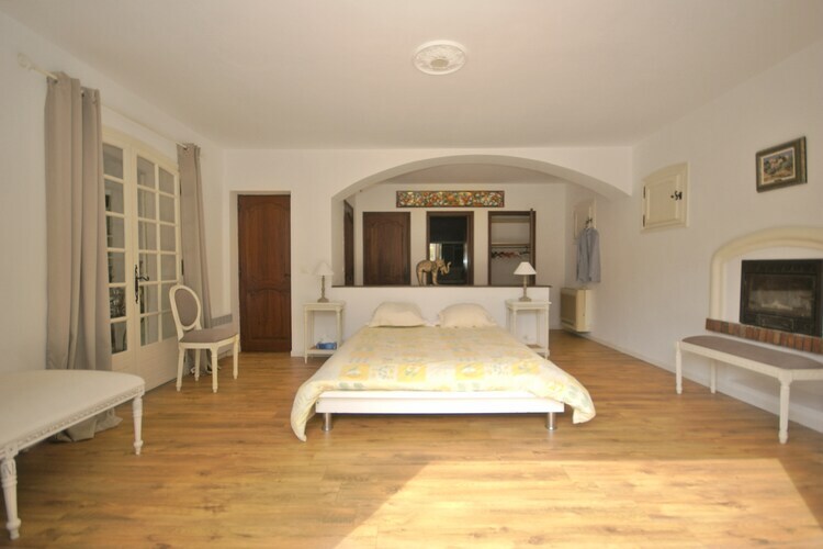 Villa Le Muy - Maison 8 personnes, piscine et jacuzzi - Photo 21
