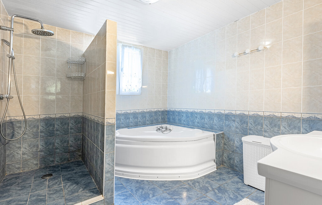 Villa 180 m² avec piscine privée à Roujan - Photo 17