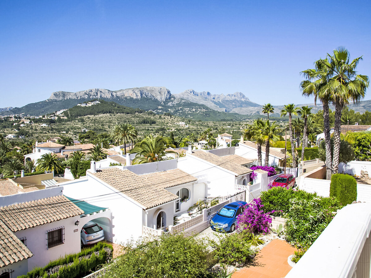 Maison Yona à Calpe – vue mer et montagne, piscine commune - Photo 2