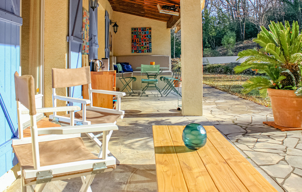 Villa 3 chambres avec piscine et vue panoramique à Tourrettes - Photo 16