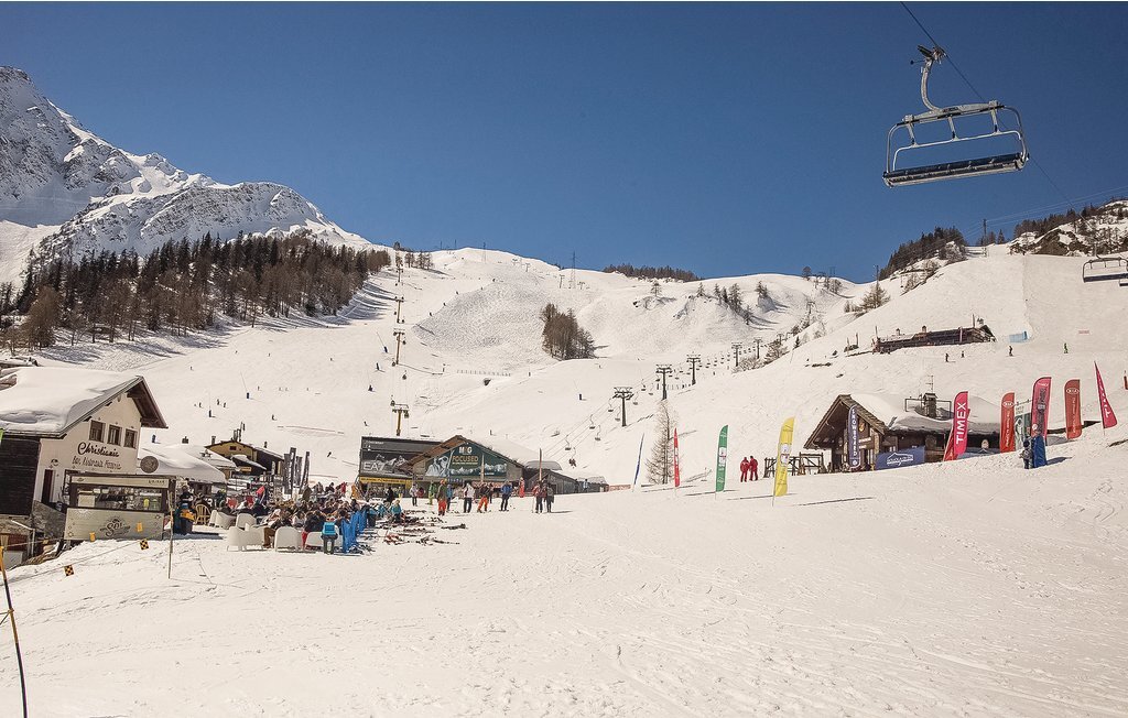 Appartement Vollon à Brusson, 10 km des pistes - Photo 15