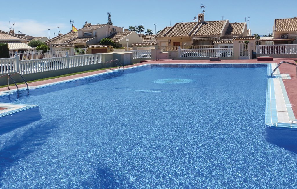 Maison jumelée rustique à 10 min de la plage - Photo 7