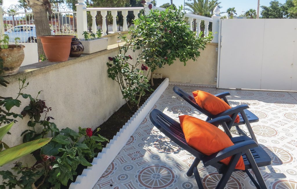 Maison jumelée rustique à 10 min de la plage - Photo 9