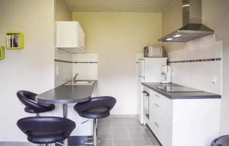 Location Maison 3 personnes à Goudelin - Photo 2