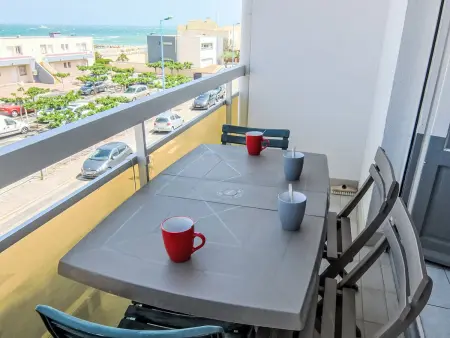 Le Miramar - Appartement 2 pièces vue mer : photo 4