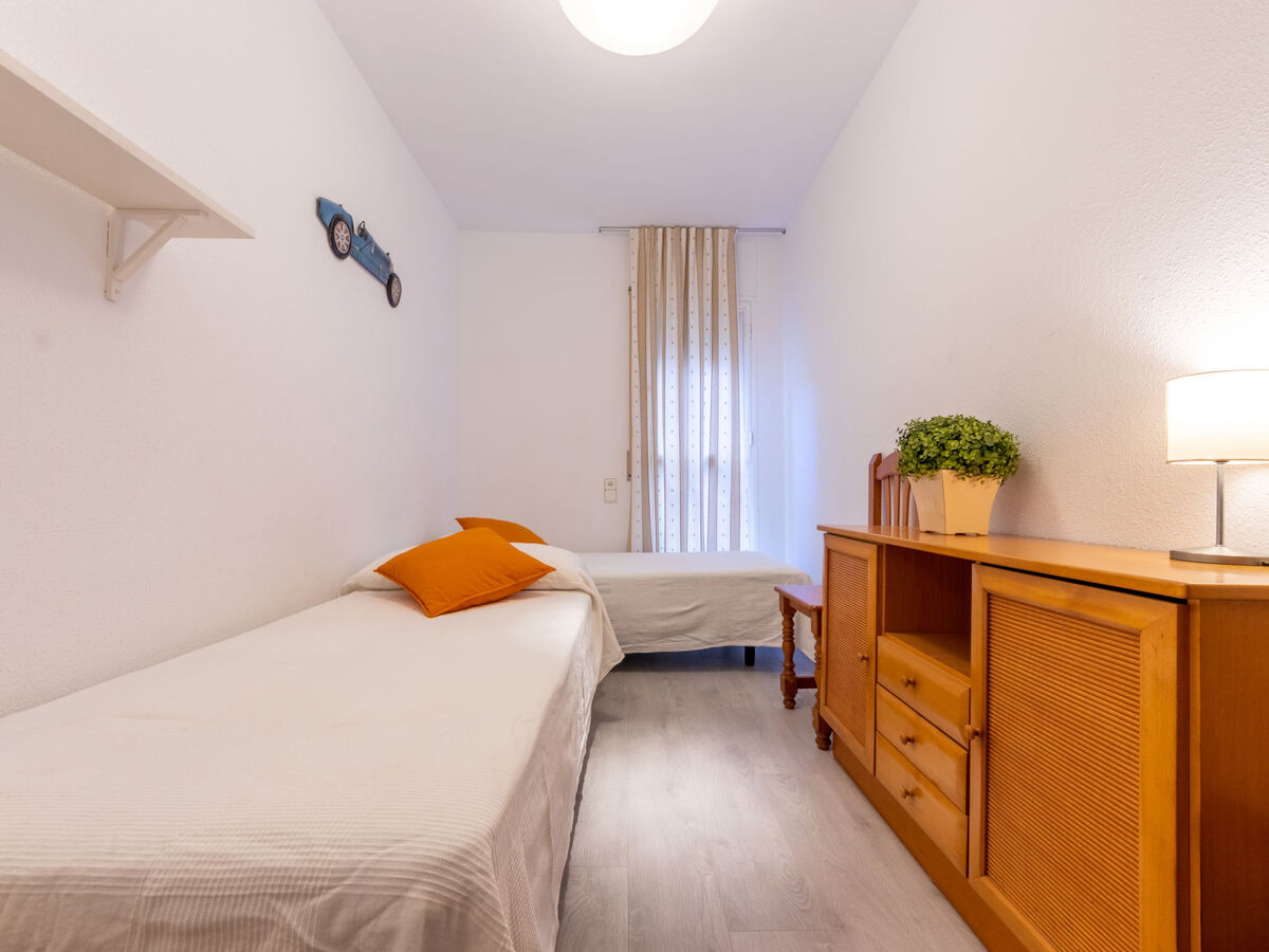 Princep – Appartement 2 chambres à 80 m de la mer - Photo 14